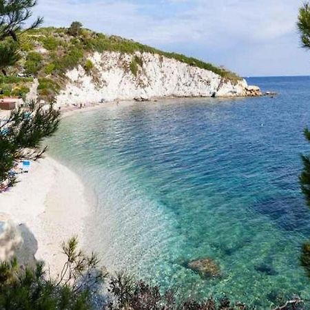 Appartamento Spiagge Bianche Портоферайо Екстериор снимка